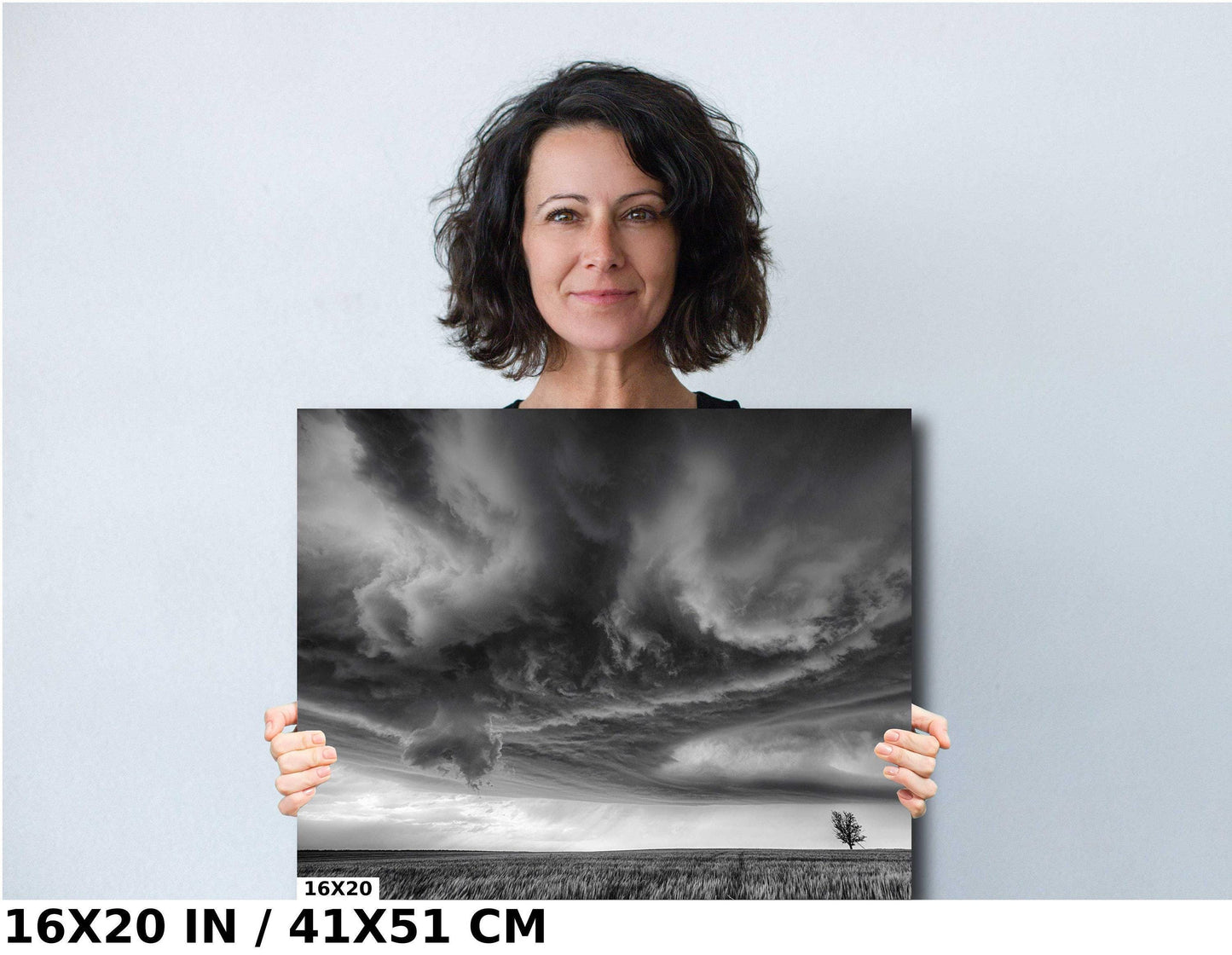 Black and White Storm Cloud Art – Dramatic Supercell Nature Print Canvas