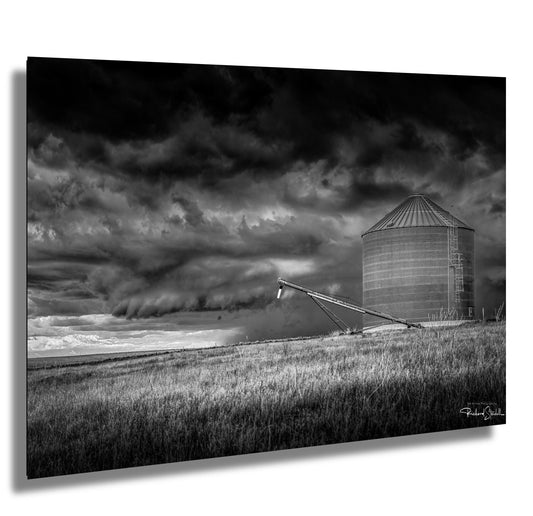 Farm Silo Wall Art – Rustic Country Decor with Dramatic Sky Artwork Print